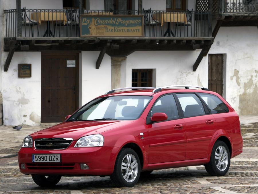  Chevrolet Nubira Station Wagon 2004 года  (фото 11 из 16)